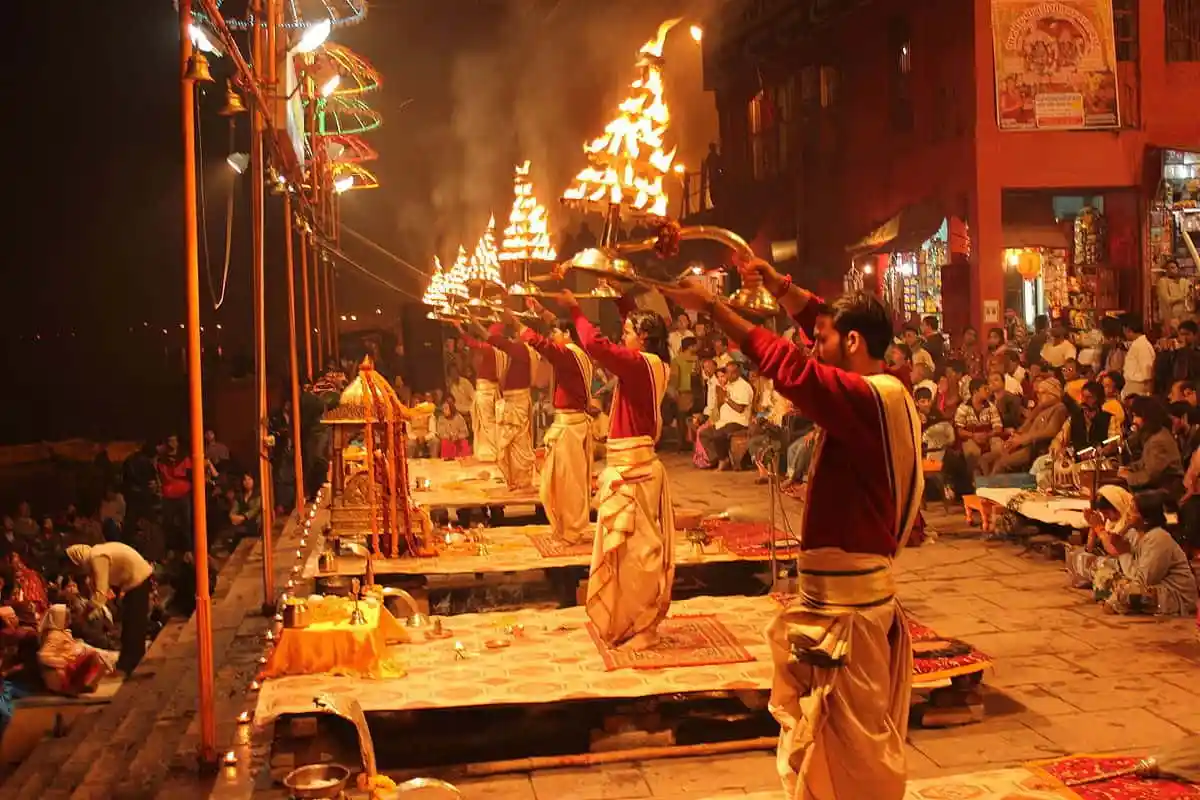 Varanasi to Ayodhya Taxi